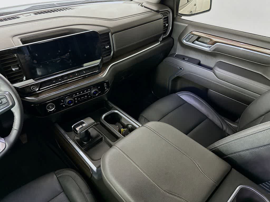 Thumbnail: 2023 Chevrolet Silverado 1500 - 11