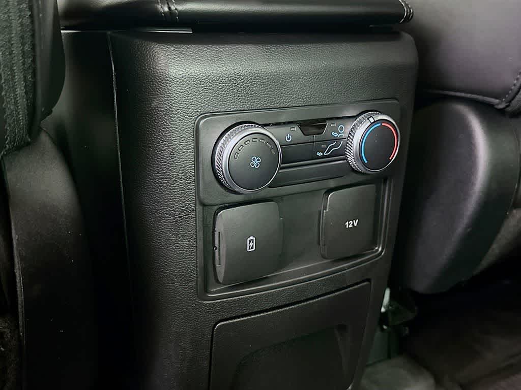 Thumbnail: 2022 Ford Explorer - 13