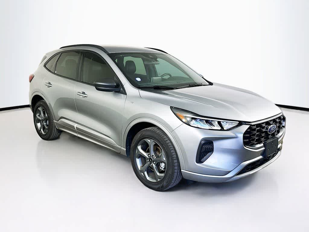 Thumbnail: 2023 Ford Escape - 24