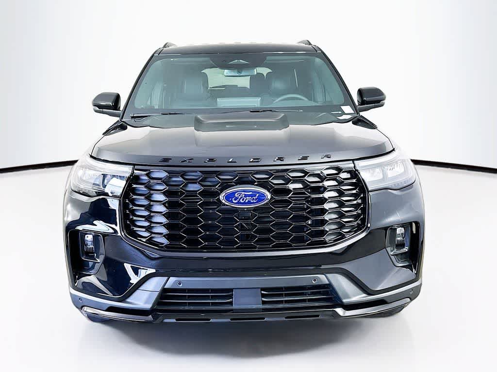 2025 Ford Explorer ST-Line 6