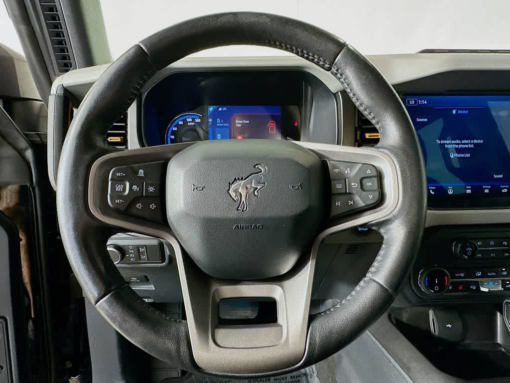 Thumbnail: 2022 Ford Bronco - 15