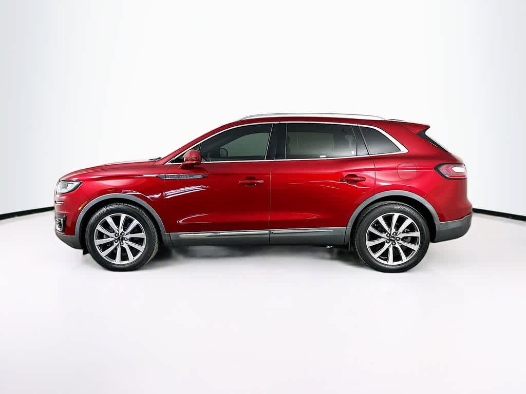 Thumbnail: 2019 Lincoln Nautilus - 3