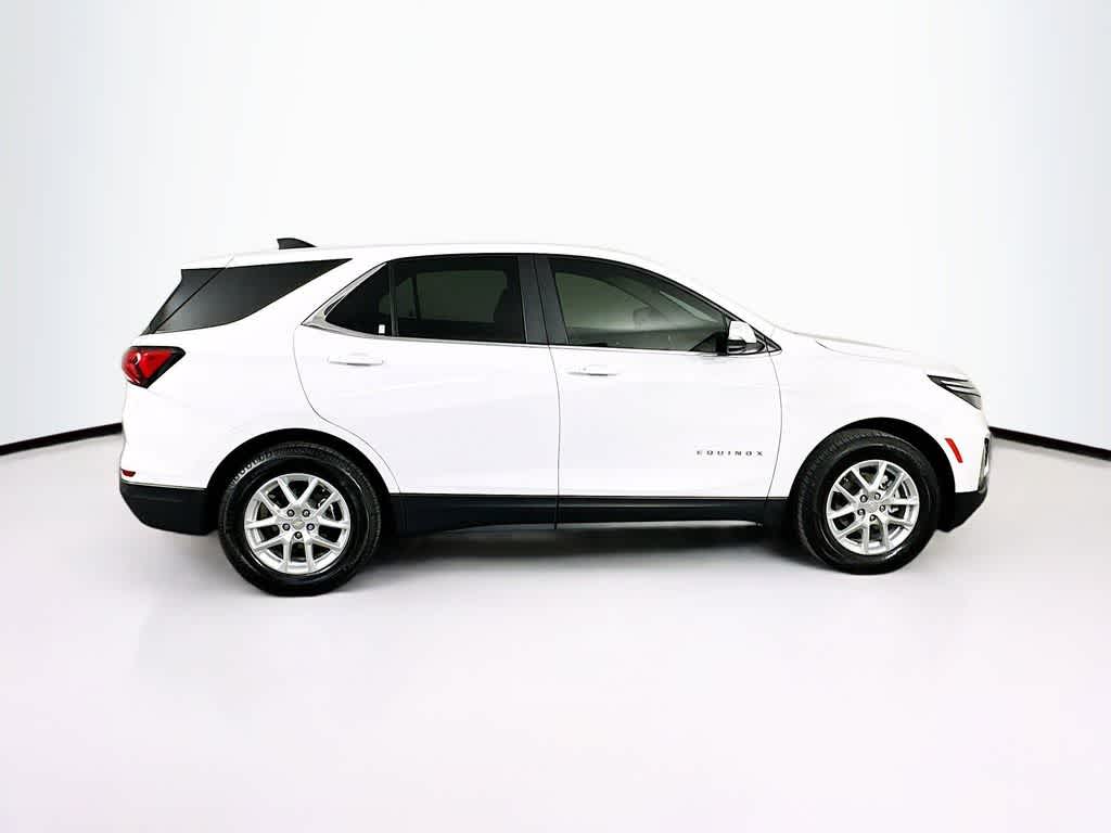 Thumbnail: 2022 Chevrolet Equinox - 26