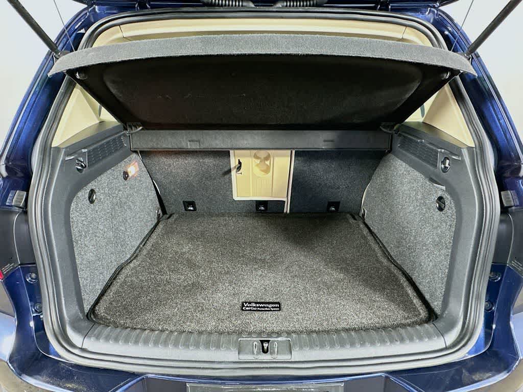 Thumbnail: 2015 Volkswagen Tiguan - 21