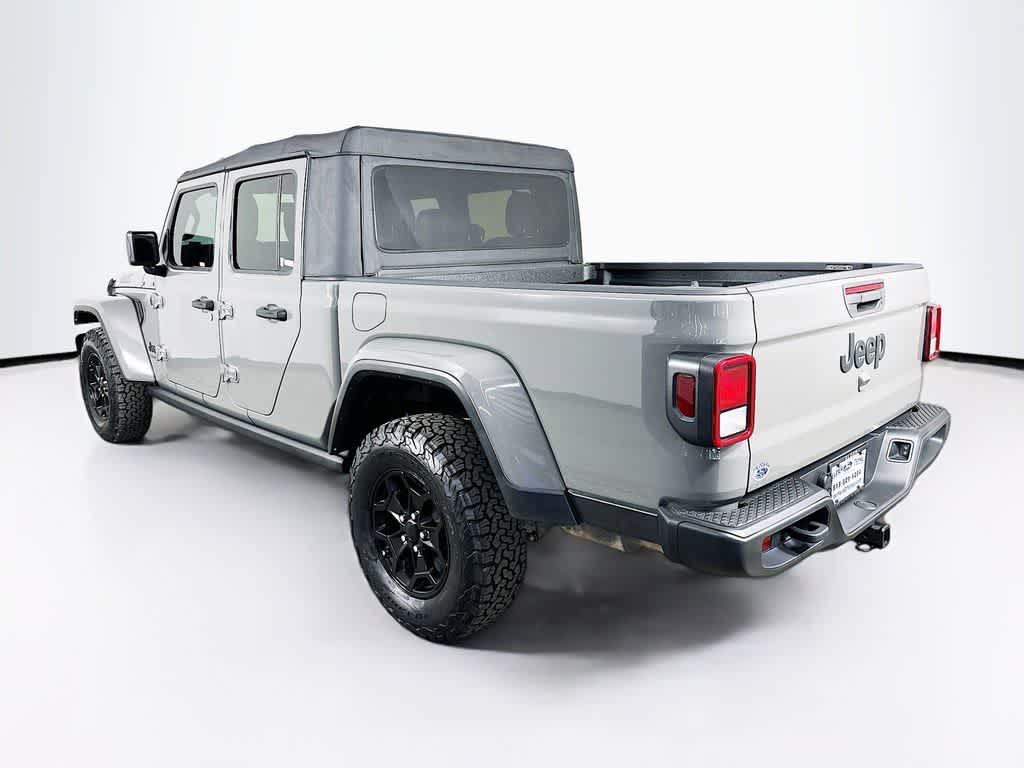 Thumbnail: 2021 Jeep Gladiator - 4