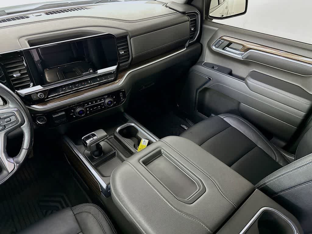 Thumbnail: 2022 Chevrolet Silverado 1500 - 11