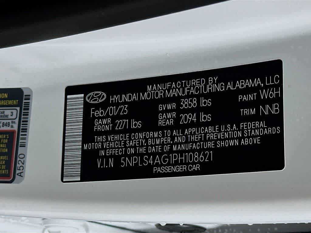 Thumbnail: 2023 Hyundai Elantra - 21