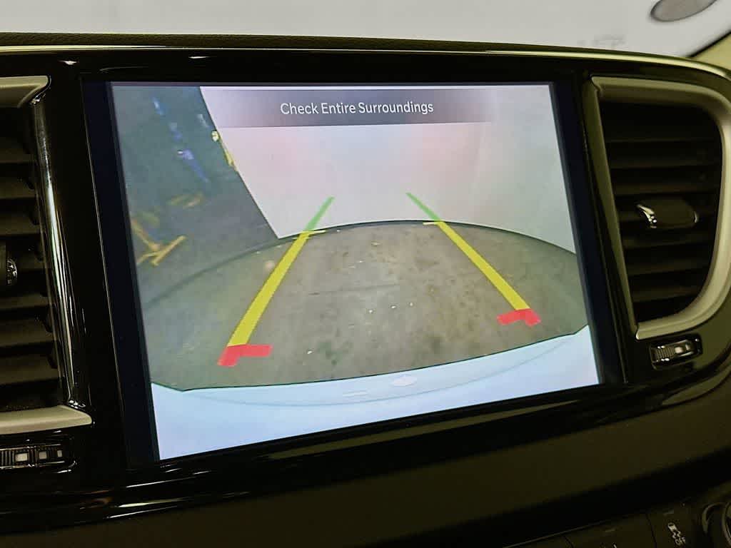 Thumbnail: 2024 Chrysler Pacifica - 28