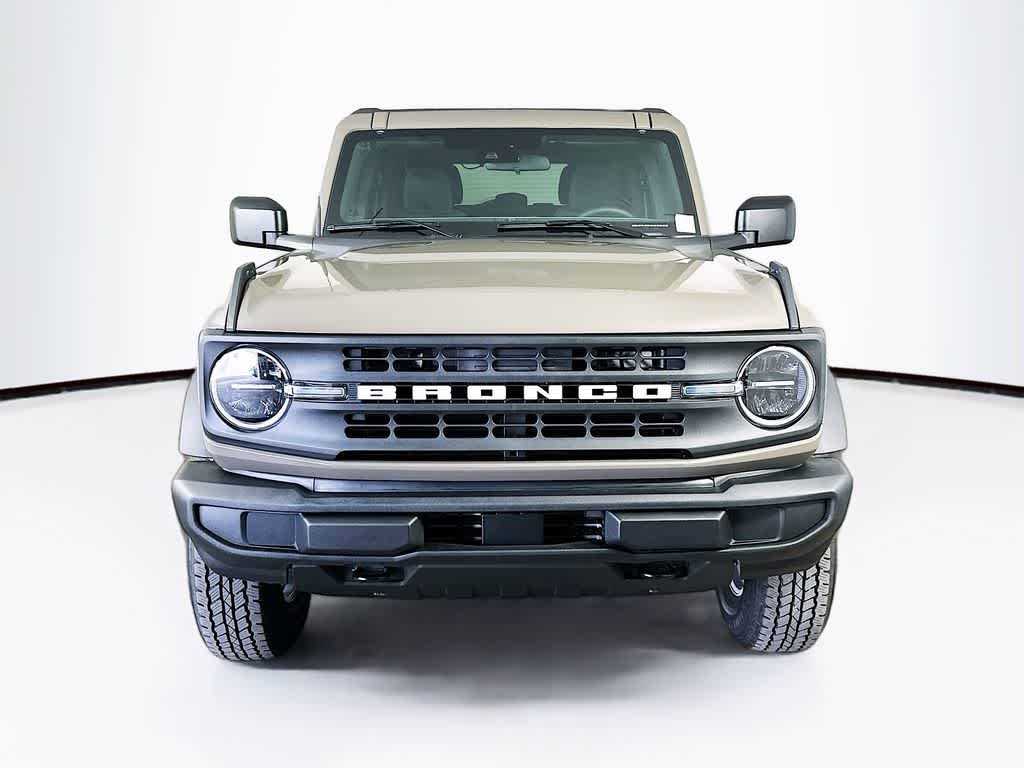 Thumbnail: 2025 Ford Bronco - 6