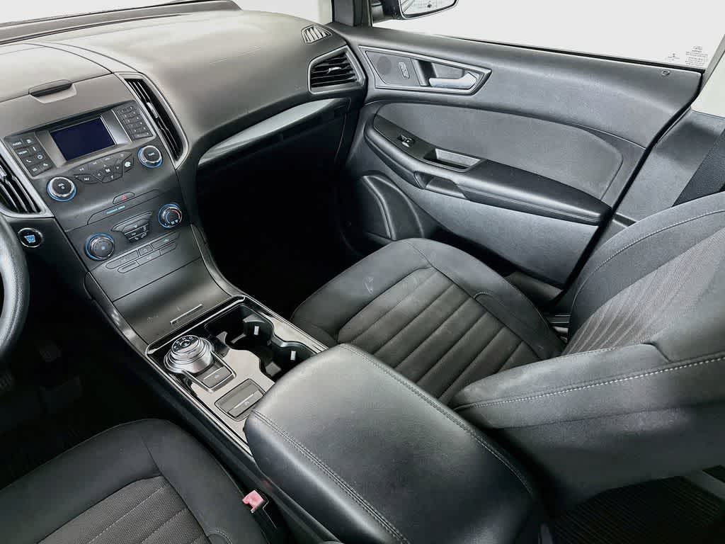 Thumbnail: 2019 Ford Edge - 11