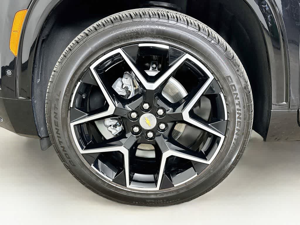 Thumbnail: 2026 Chevrolet Traverse - 8
