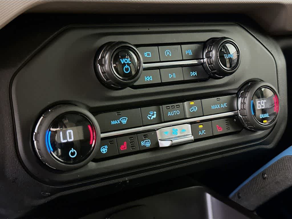 Thumbnail: 2024 Ford Bronco - 17