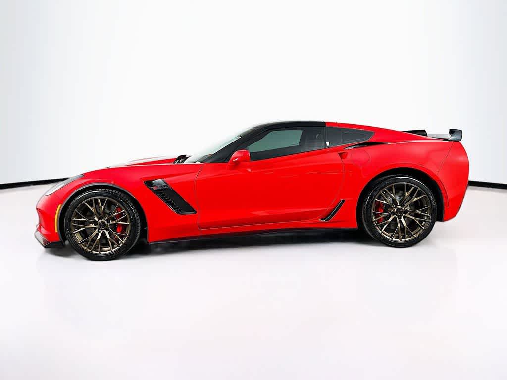 Thumbnail: 2015 Chevrolet Corvette - 3