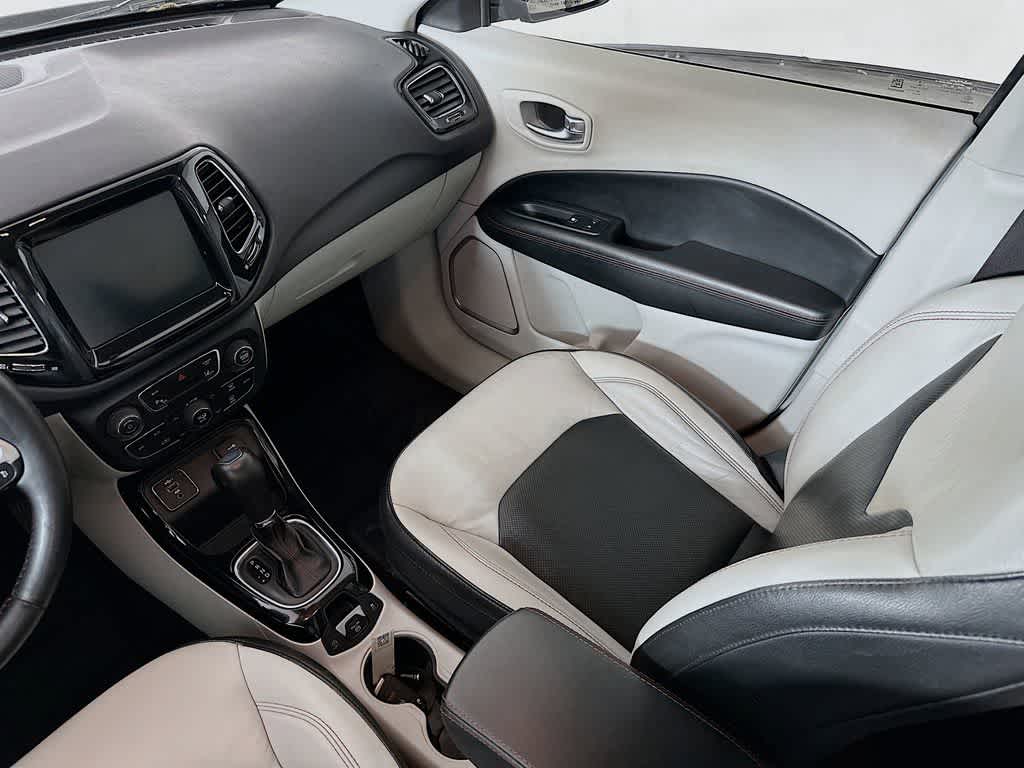 Thumbnail: 2021 Jeep Compass - 11