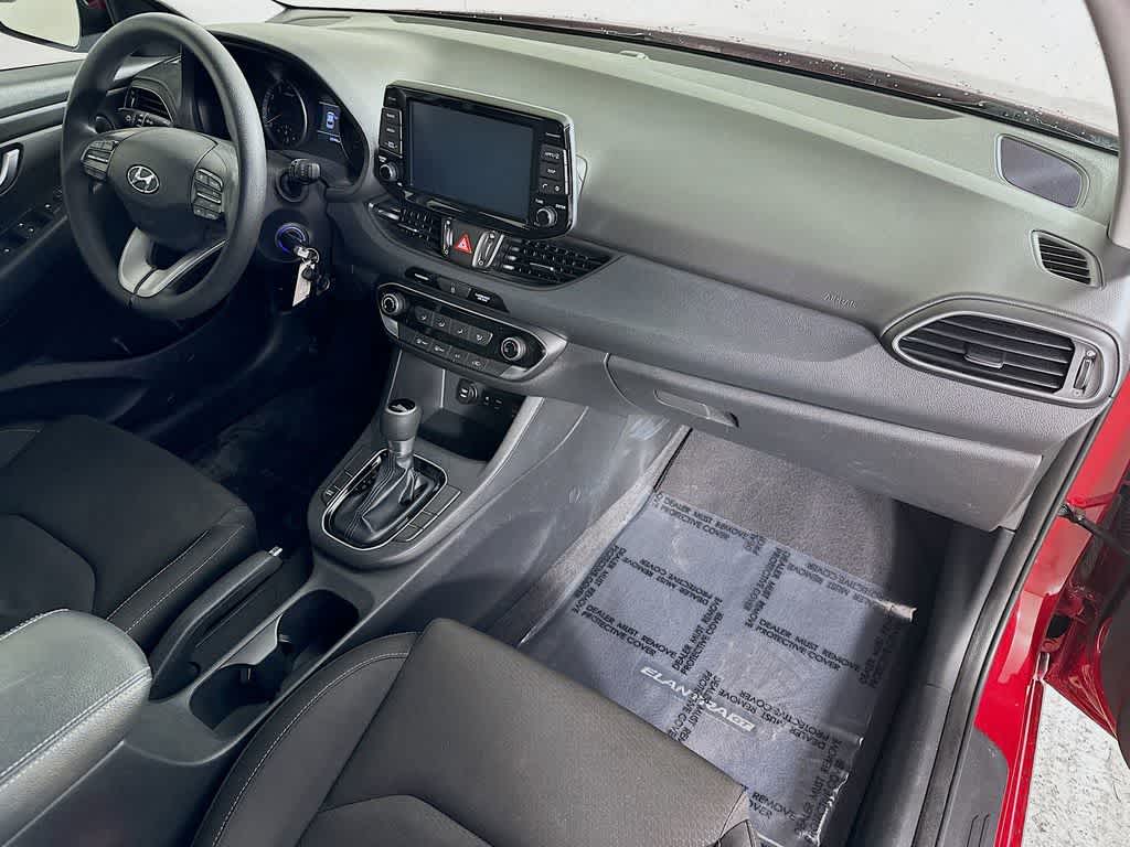 Thumbnail: 2018 Hyundai Elantra - 30