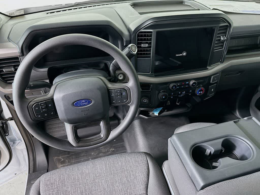 2025 Ford F-150 XL 10