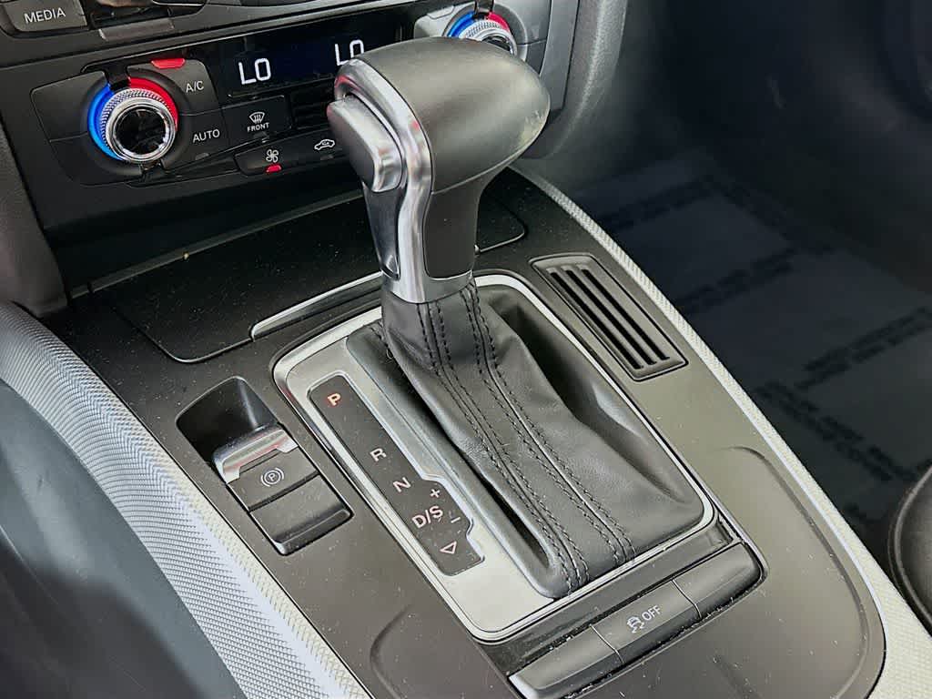Thumbnail: 2015 Audi A4 - 18