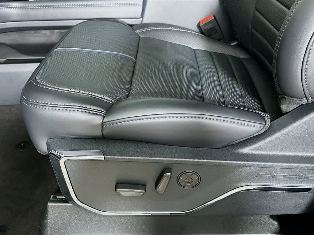 Thumbnail: 2026 Ford F-250 - 32