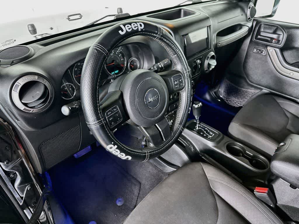 Thumbnail: 2016 Jeep Wrangler - 2