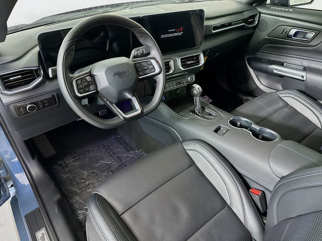 Thumbnail: 2025 Ford Mustang - 2