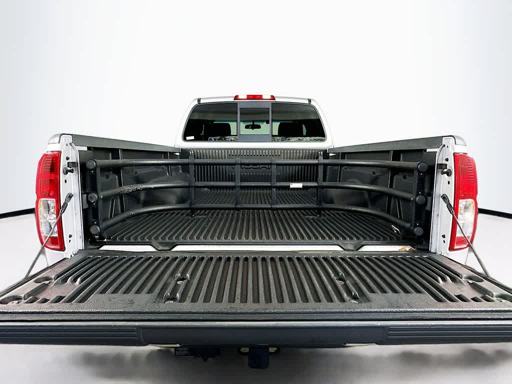 Thumbnail: 2010 Nissan Frontier - 19