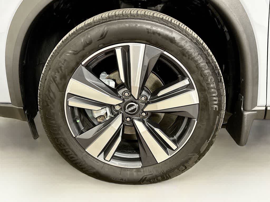 Thumbnail: 2024 Nissan Rogue - 8