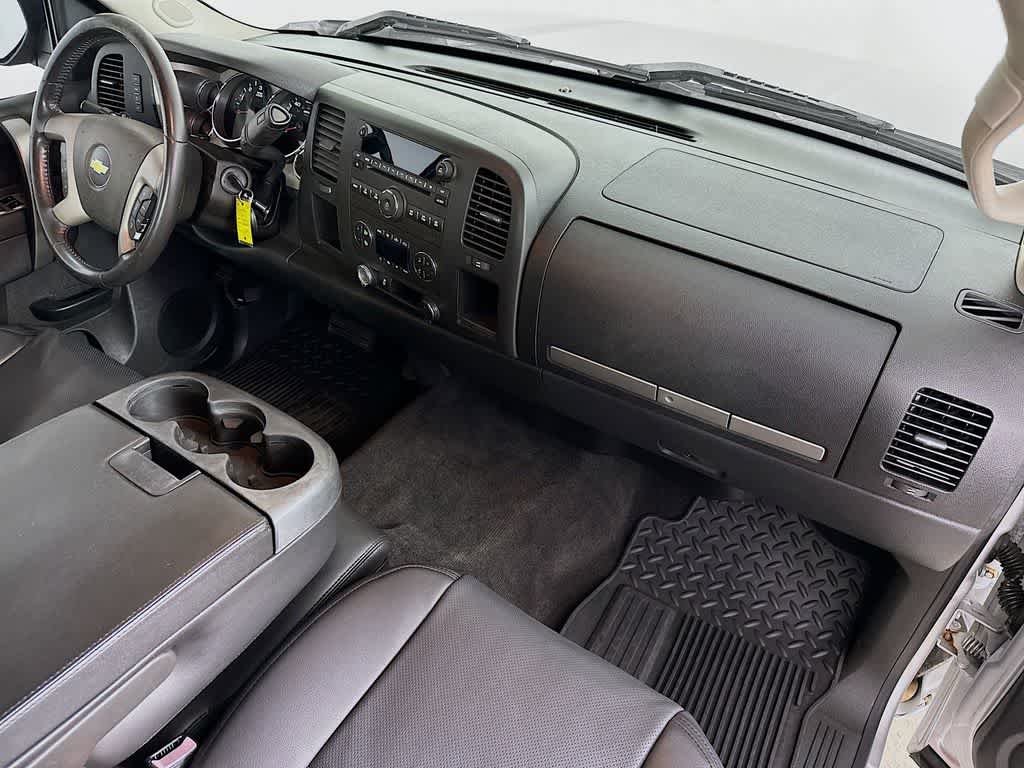 Thumbnail: 2012 Chevrolet Silverado 1500 - 30