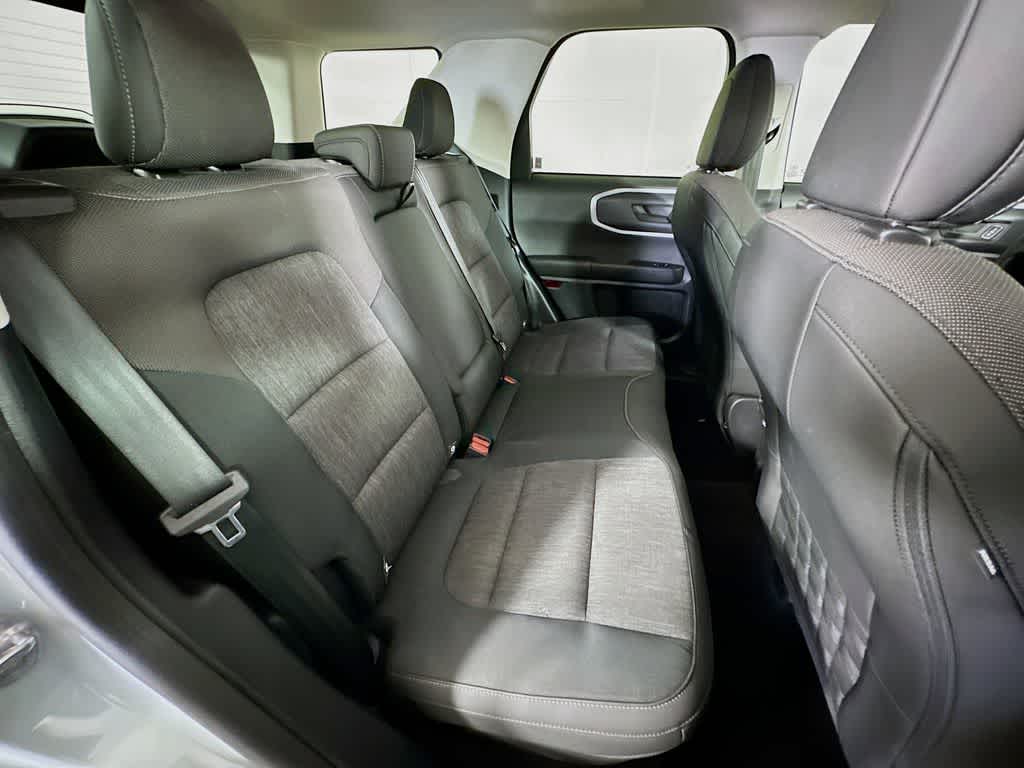 Thumbnail: 2022 Ford Bronco Sport - 31