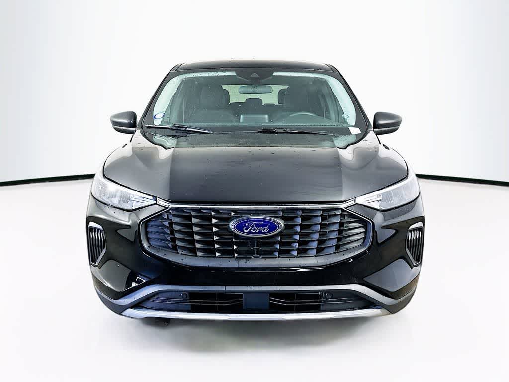 Thumbnail: 2023 Ford Escape - 6