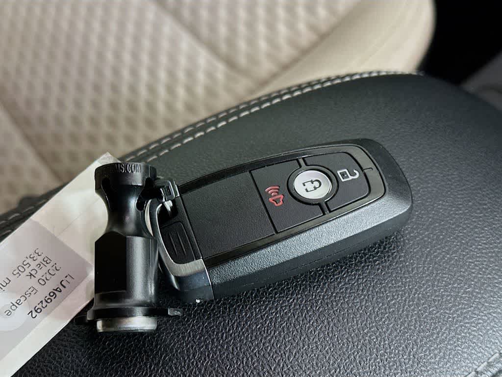 Thumbnail: 2020 Ford Escape - 22