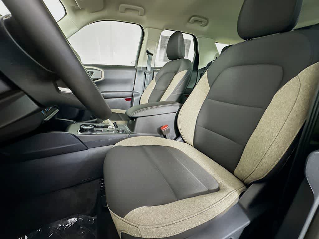 Thumbnail: 2025 Ford Bronco Sport - 12