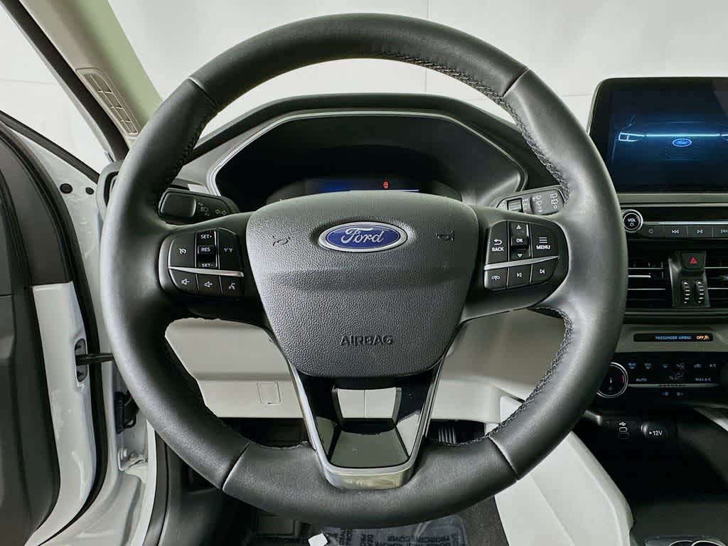 Thumbnail: 2024 Ford Escape - 16