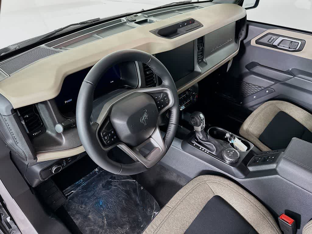 Thumbnail: 2025 Ford Bronco - 2