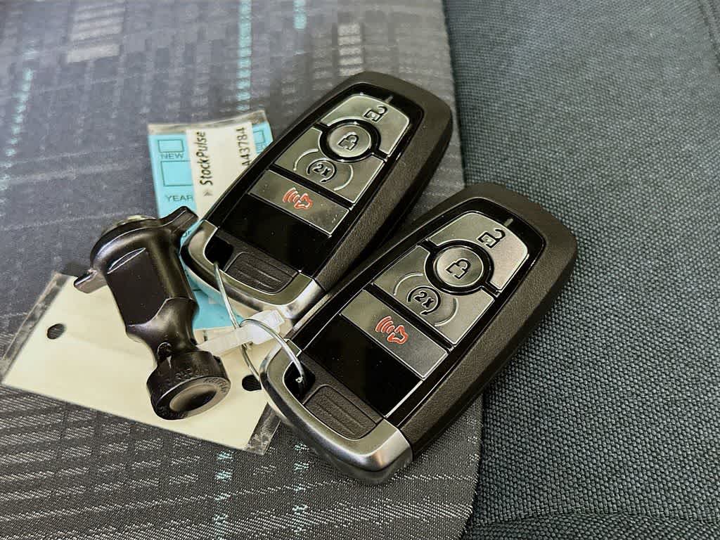 Thumbnail: 2026 Ford Bronco - 21