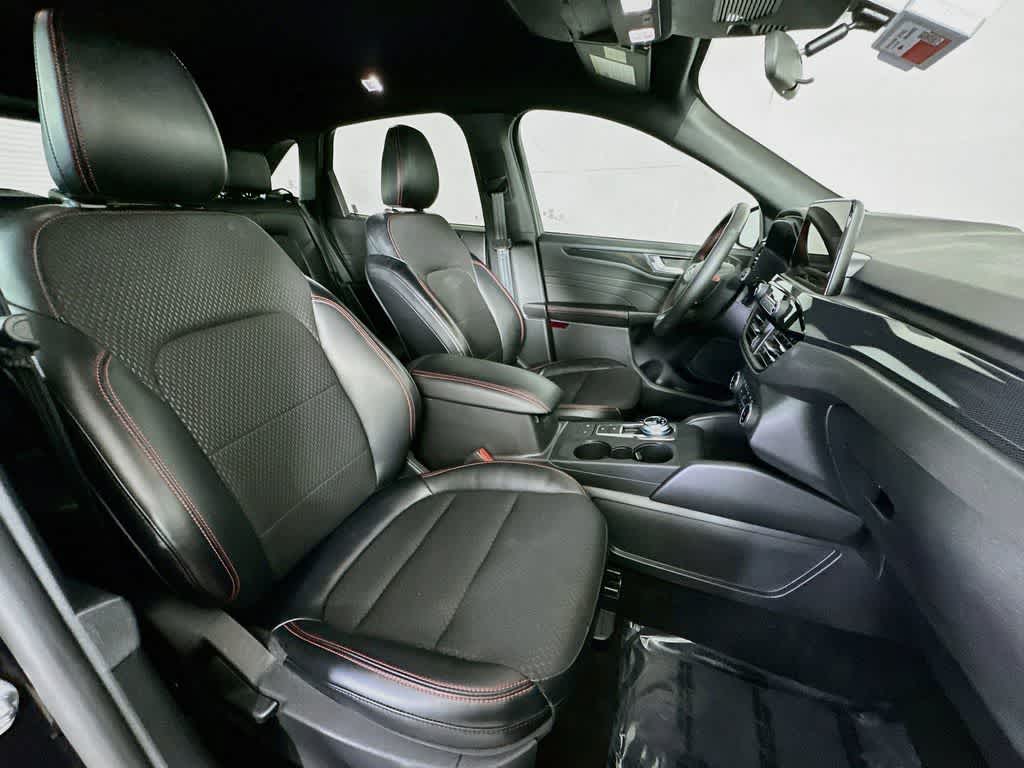 Thumbnail: 2025 Ford Escape - 14