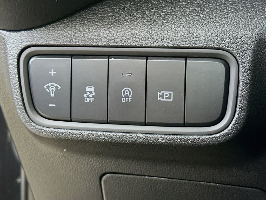 Thumbnail: 2025 Kia Soul - 25