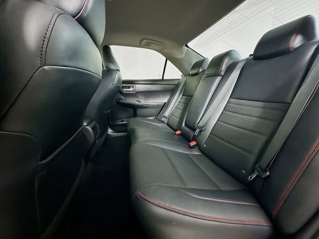 Thumbnail: 2017 Toyota Camry - 12