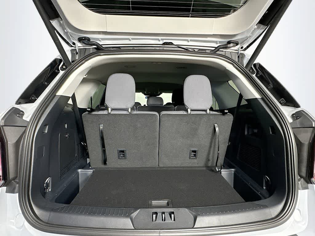 Thumbnail: 2025 Ford Explorer - 19