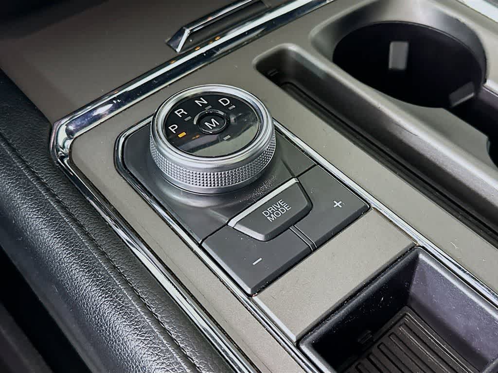 Thumbnail: 2021 Ford Expedition - 16