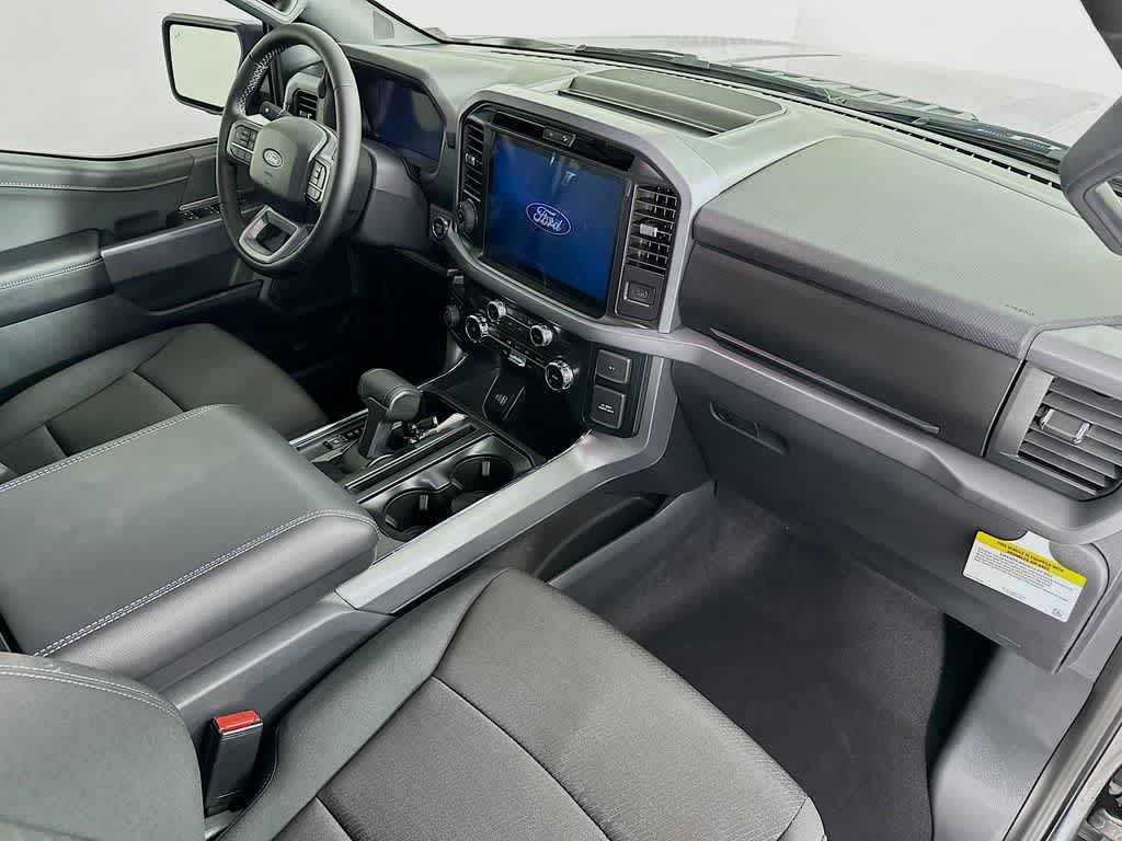 Thumbnail: 2025 Ford F-150 - 33