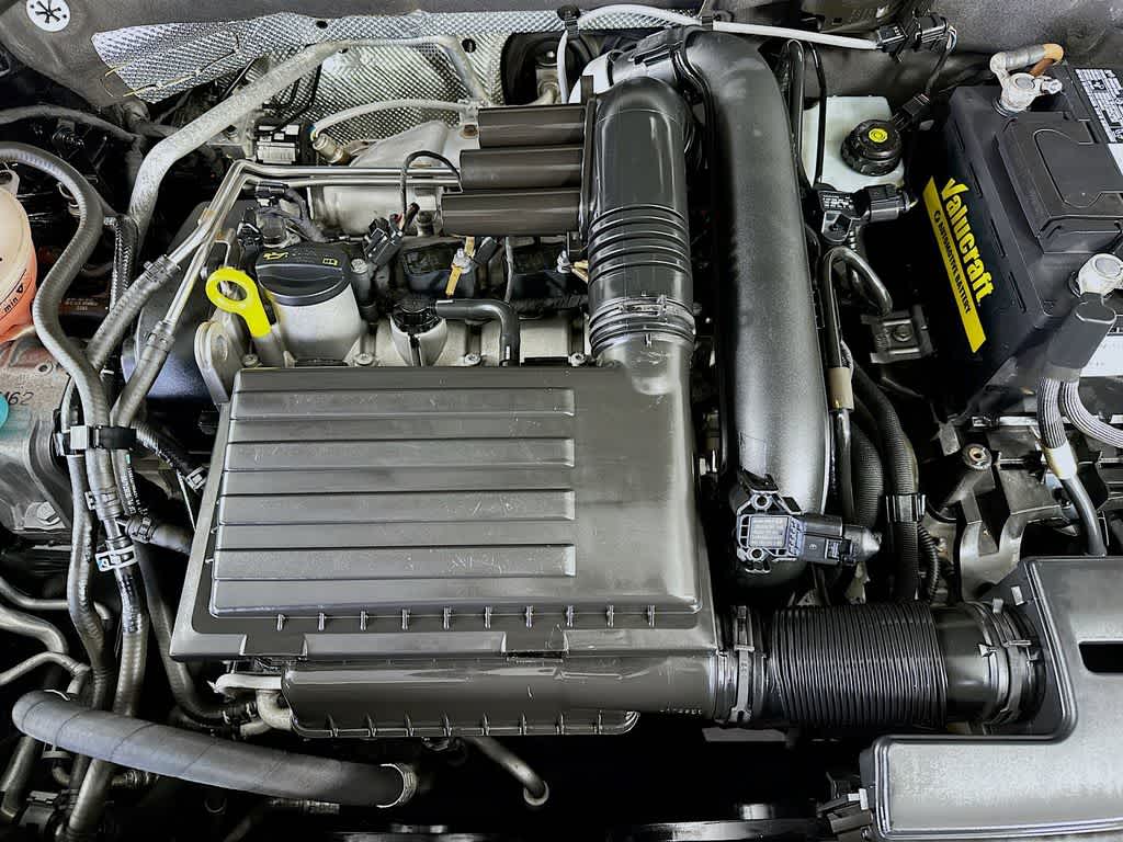 Thumbnail: 2018 Volkswagen Jetta - 9