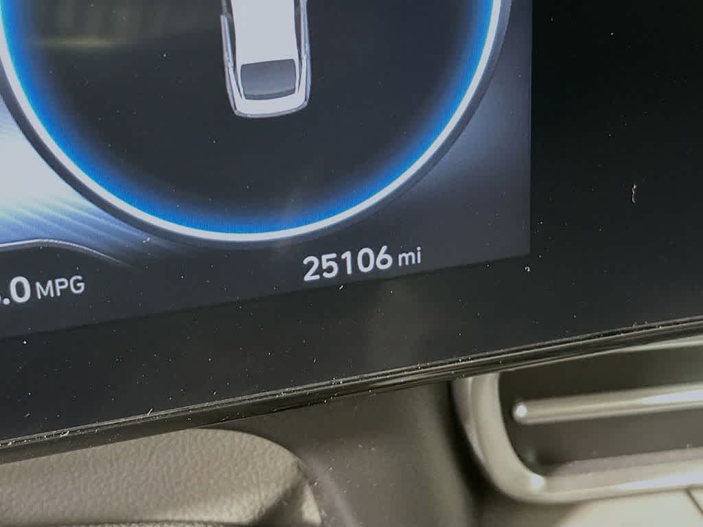 Thumbnail: 2023 Hyundai Elantra - 19