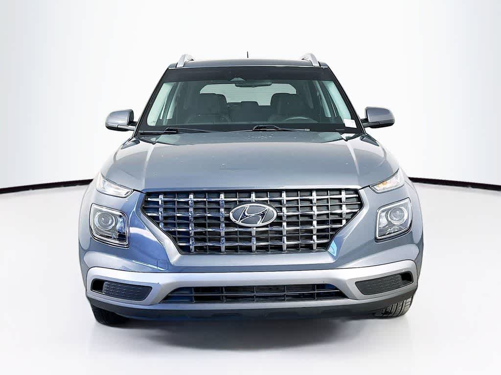 Thumbnail: 2023 Hyundai Venue - 6