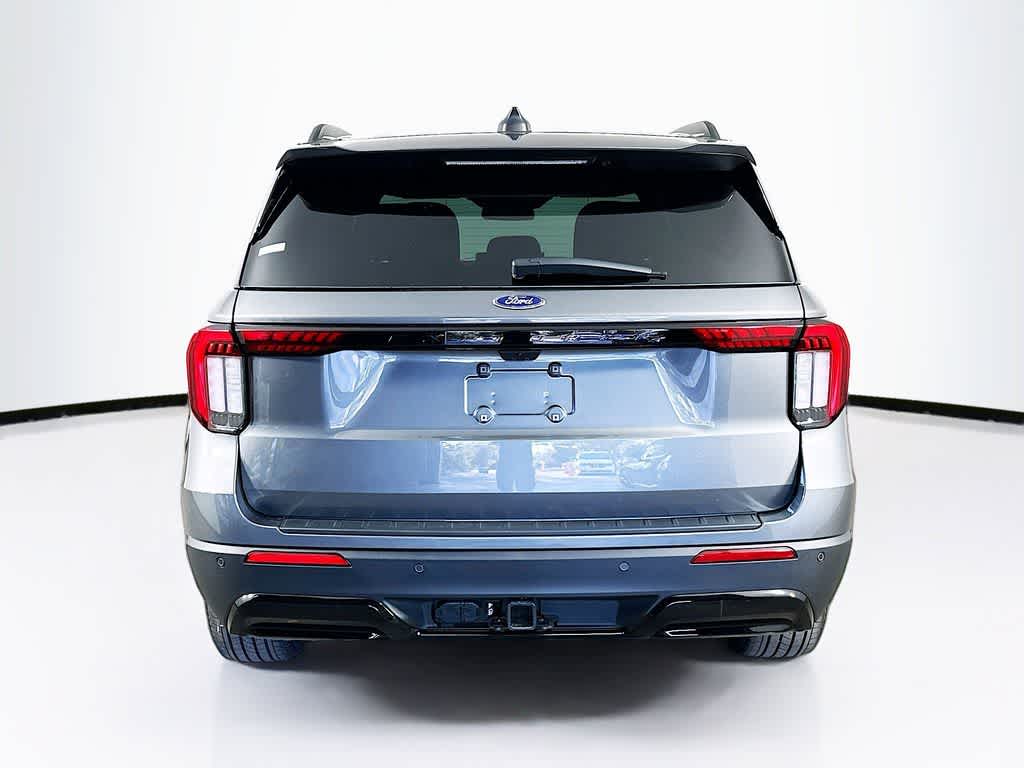 Thumbnail: 2026 Ford Explorer - 5