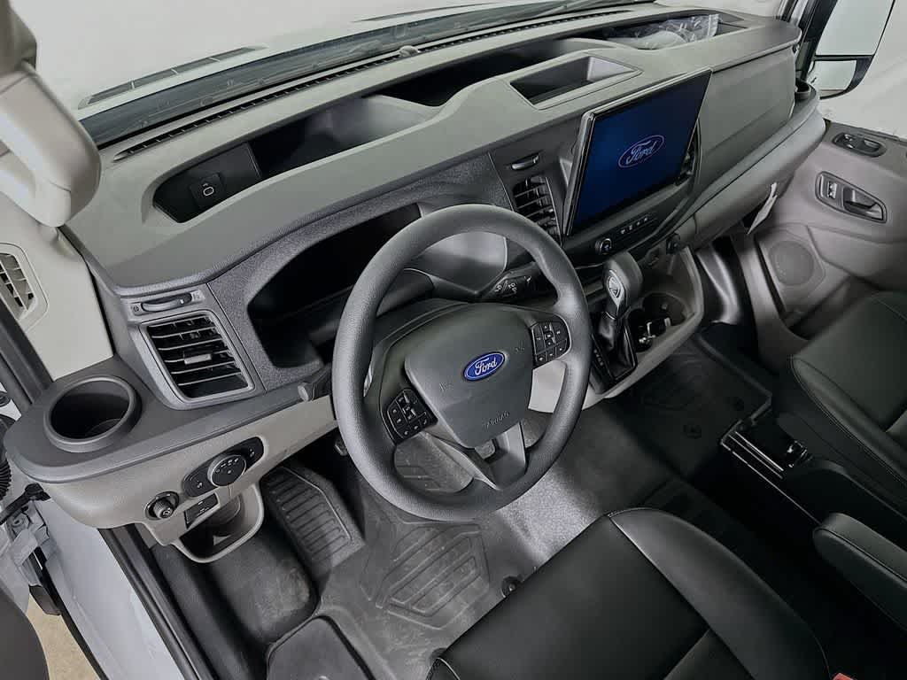 Thumbnail: 2026 Ford Transit Series - 2
