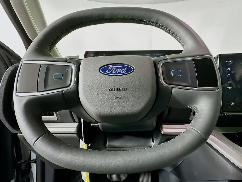 Thumbnail: 2026 Ford Expedition - 16