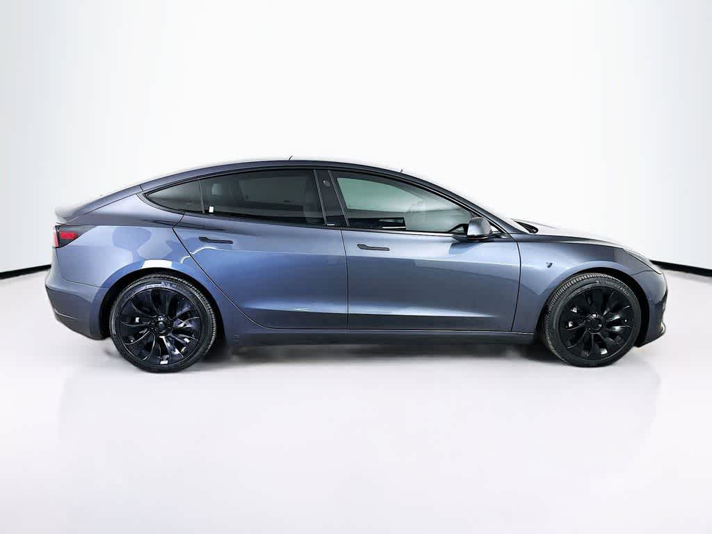 Thumbnail: 2022 Tesla Model 3 - 24