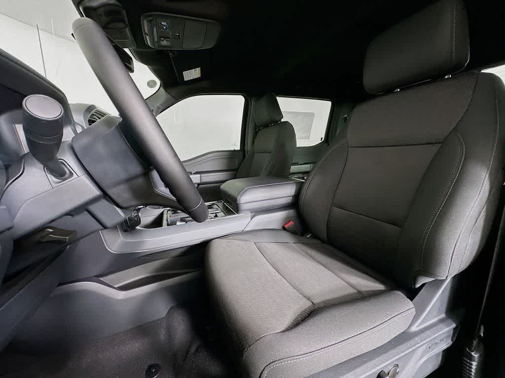 Thumbnail: 2025 Ford F-150 - 12