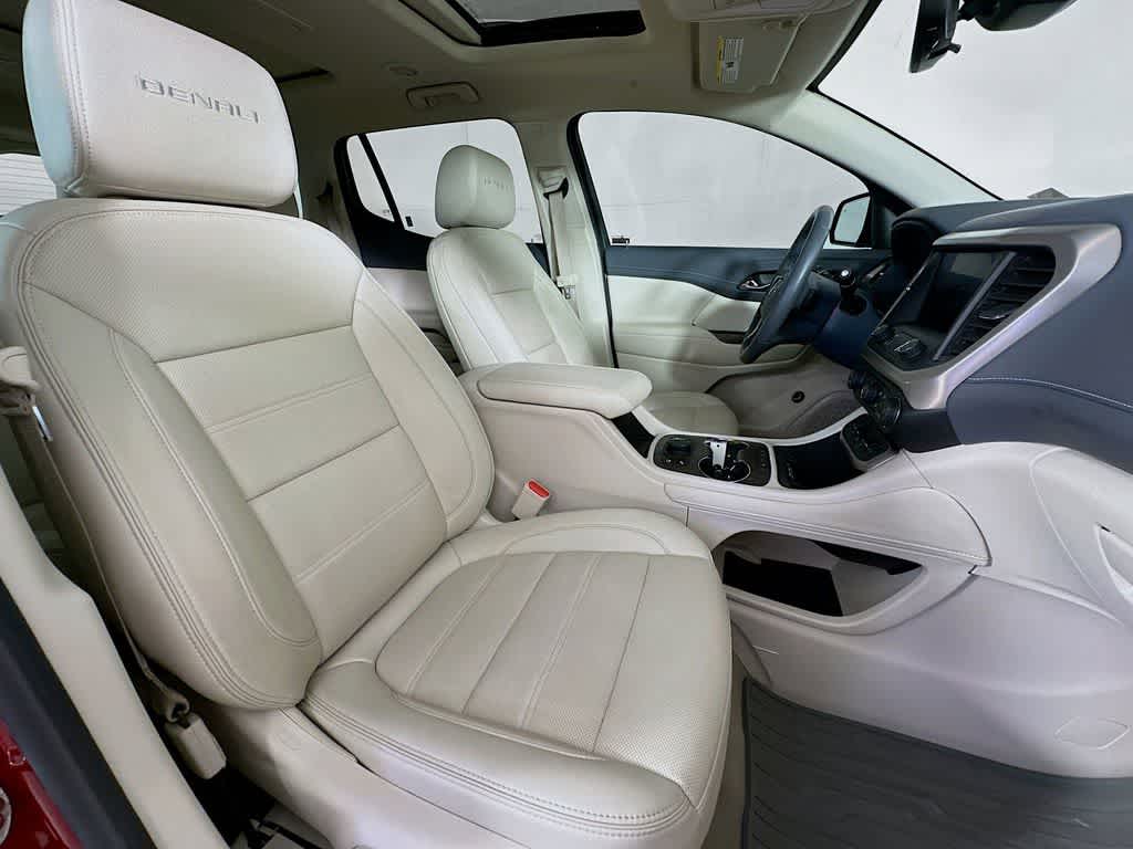 2022 GMC Acadia Denali 15