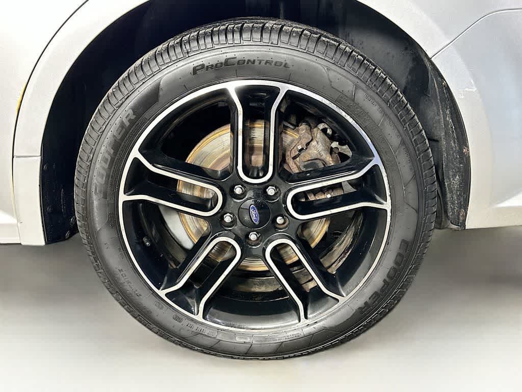 Thumbnail: 2013 Ford Flex - 8